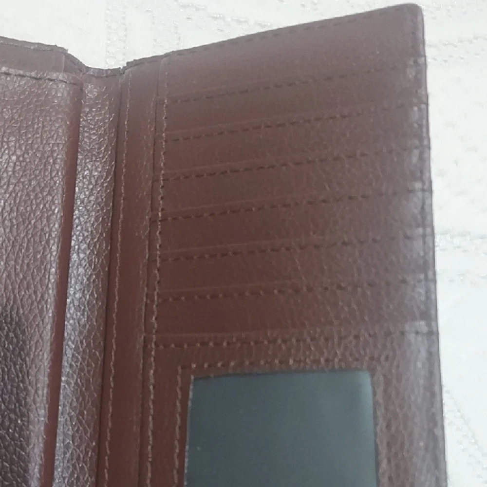 Source Unknown Brown and Silver Phone Case